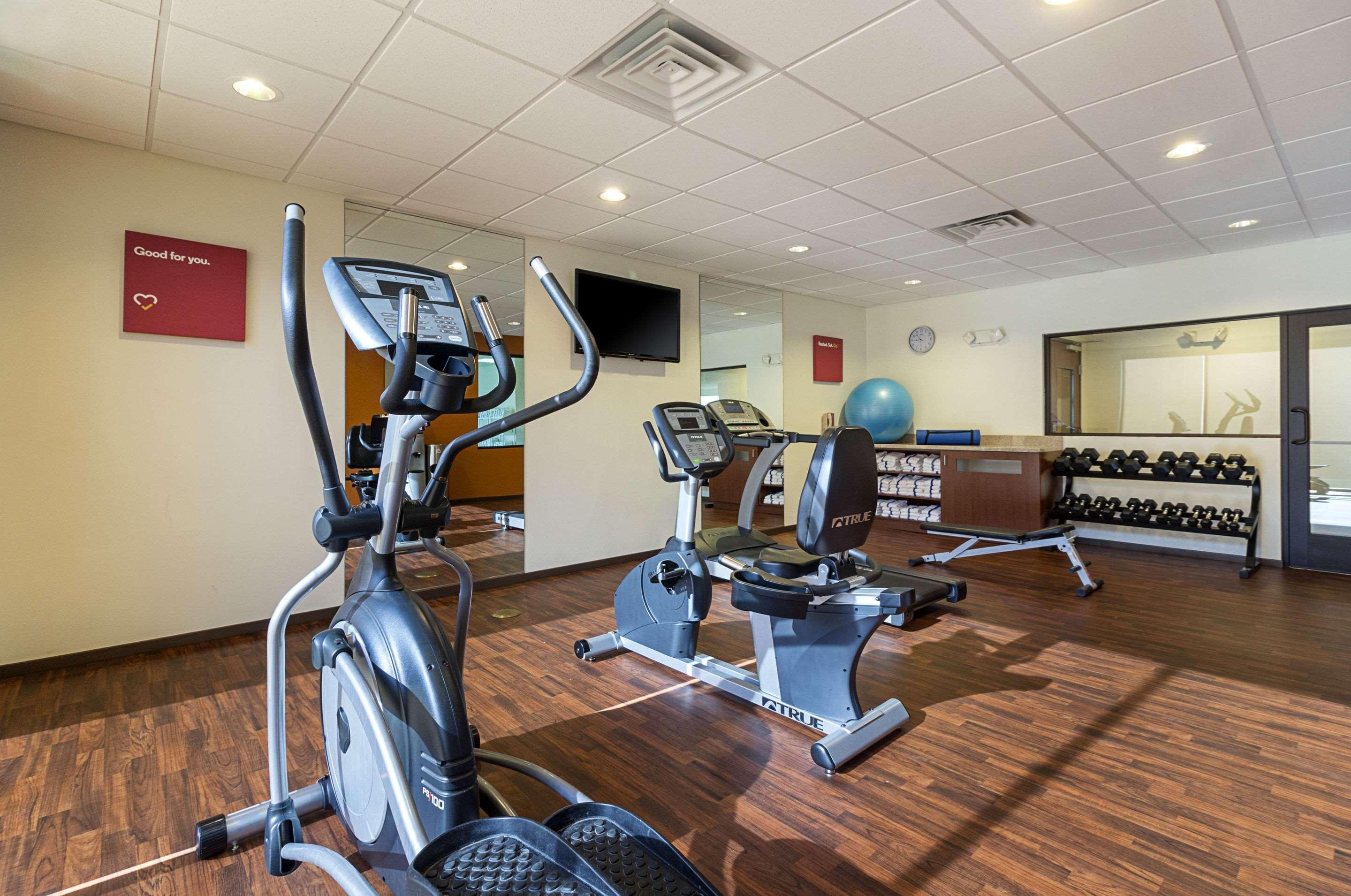 Comfort Suites & Conference Center Worthington Buitenkant foto