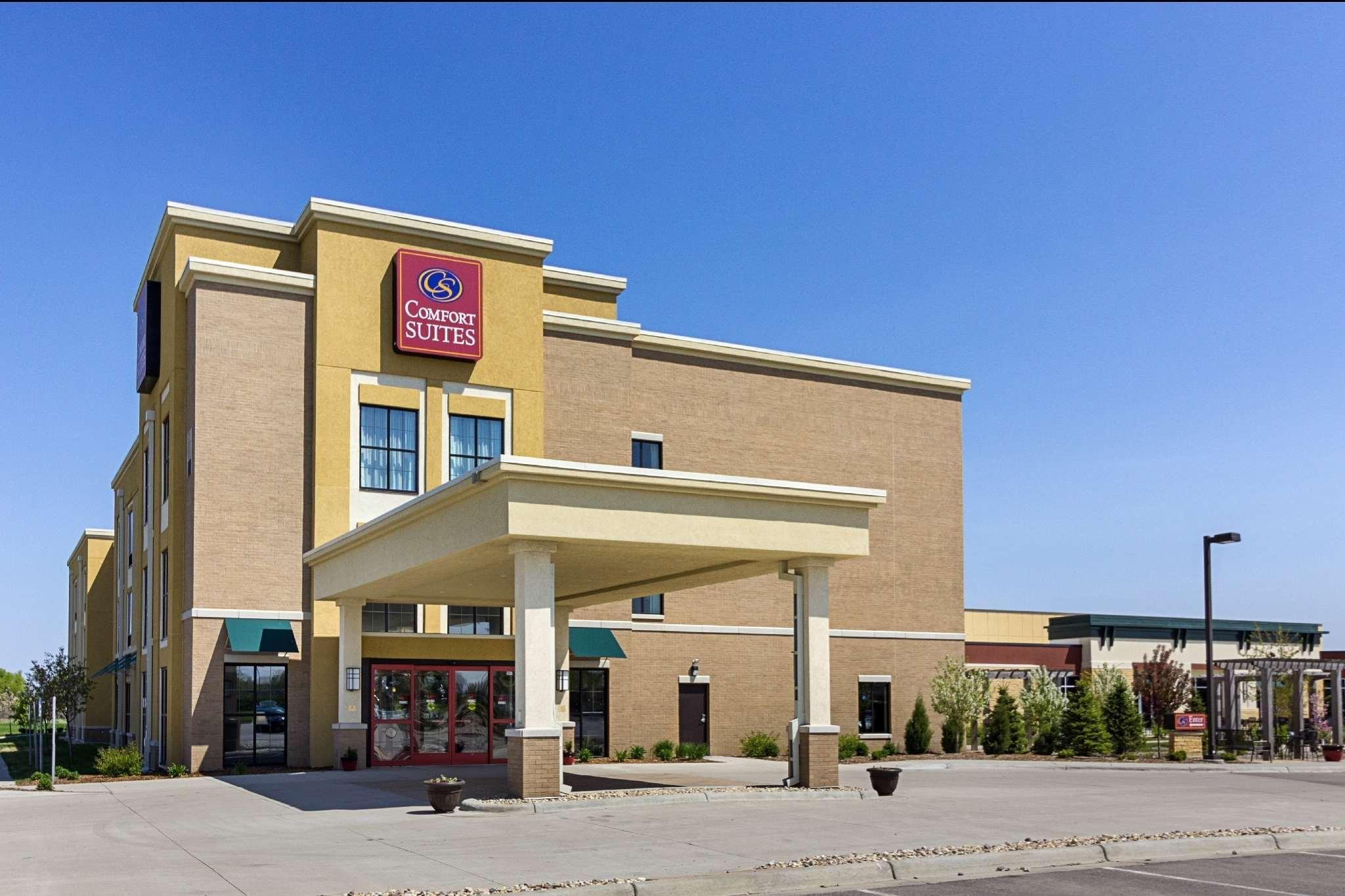 Comfort Suites & Conference Center Worthington Buitenkant foto