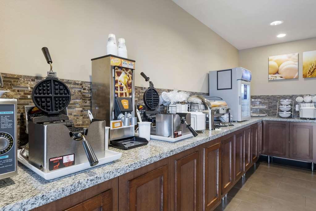 Comfort Suites & Conference Center Worthington Buitenkant foto