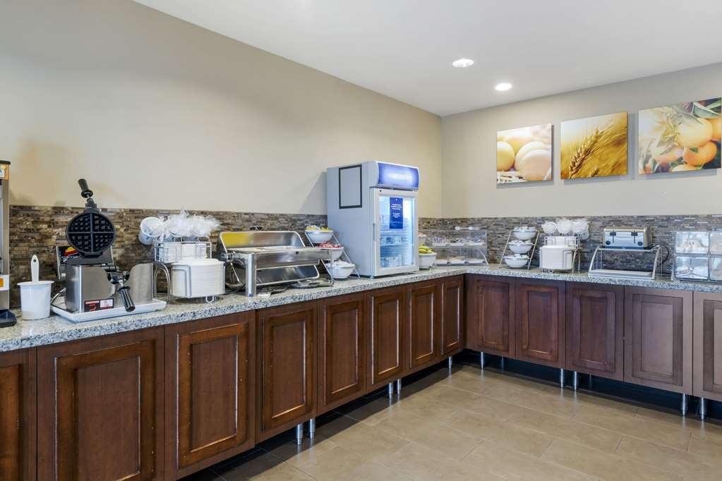 Comfort Suites & Conference Center Worthington Buitenkant foto